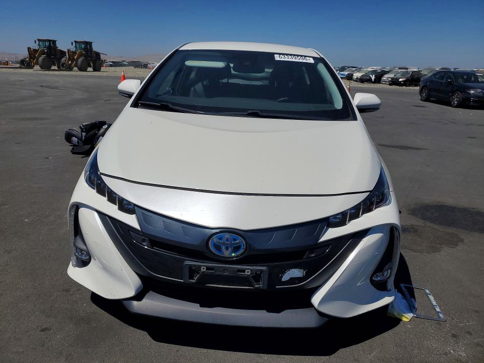 Продаж на аукціоні авто 2017 Toyota Prius Prime, vin: JTDKARFP6H3002392, номер лоту: 63339596