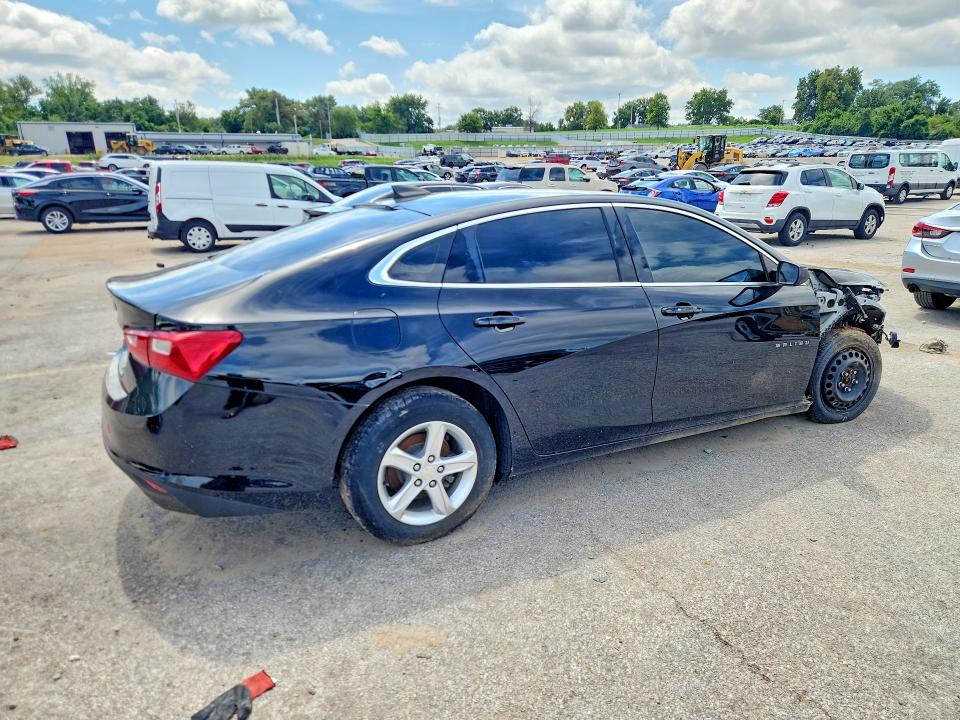 64823666 :رقم المزاد ، 1G1ZB5ST6KF130007 vin ، 2019 Chevrolet Malibu مزاد بيع