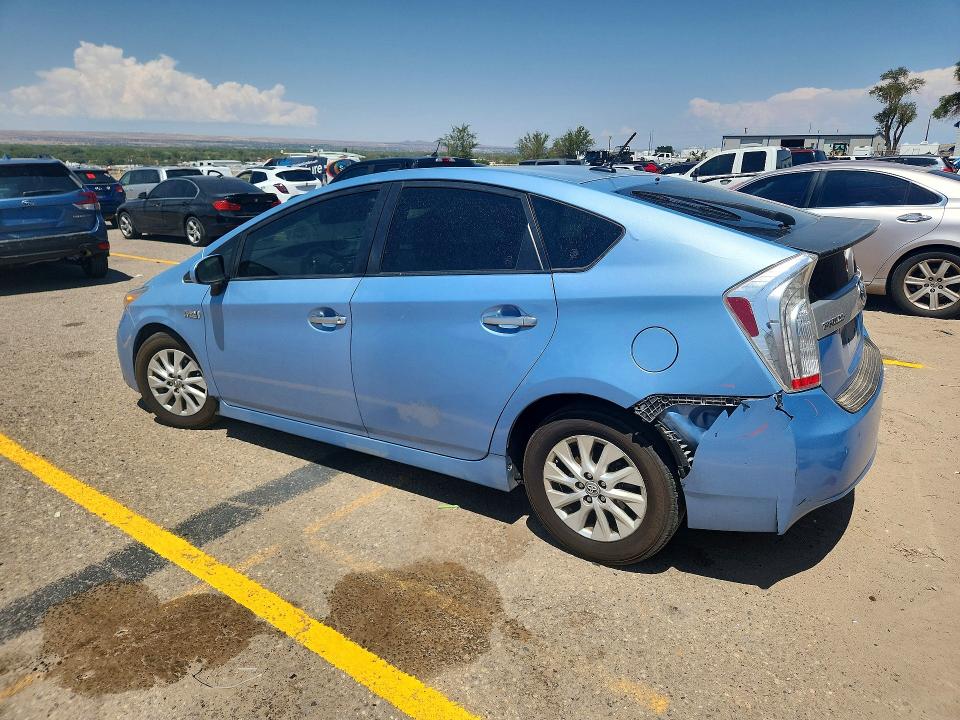 Продажа на аукционе авто 2014 Toyota Prius Plug-in Hybrid, vin: JTDKN3DP7E3060723, номер лота: 64710446