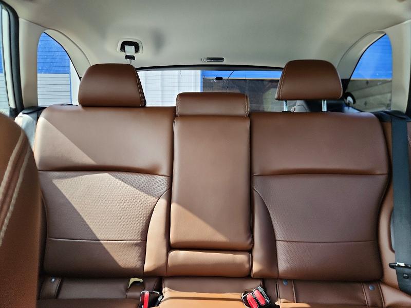 61363476 :رقم المزاد ، 4S4BSETC4J3329611 vin ، 2018 Subaru Outback مزاد بيع