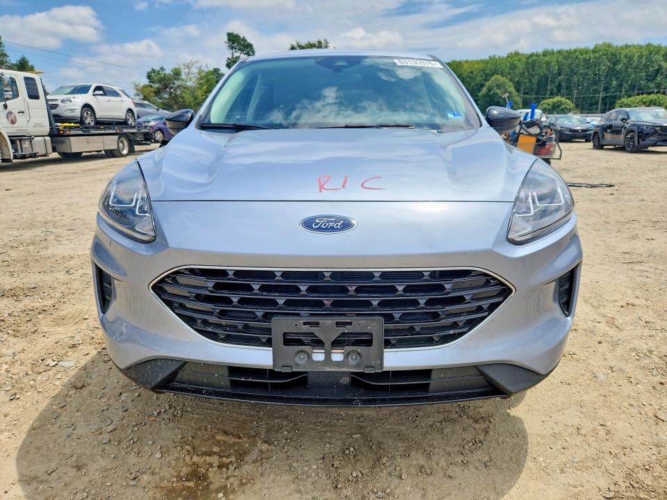Продажа на аукционе авто 2022 Ford Escape, vin: 1FMCU0G61NUB49315, номер лота: 63135976