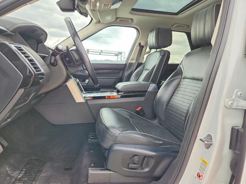 67160816 :رقم المزاد ، SALRT2RV3JA057421 vin ، 2018 Land Rover Discovery مزاد بيع