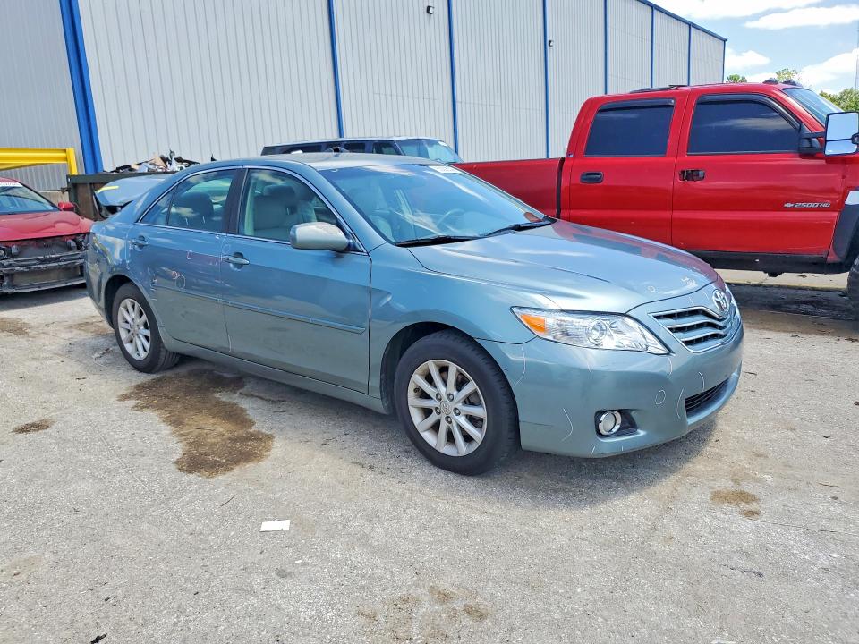 2011 Toyota Camry მანქანა იყიდება აუქციონზე, vin: 4T4BF3EK9BR107404, აუქციონის ნომერი: 63008336