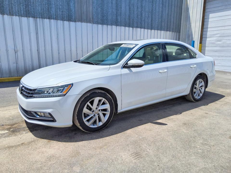 64641586 :رقم المزاد ، 1VWBA7A35JC014948 vin ، 2018 Volkswagen Passat مزاد بيع