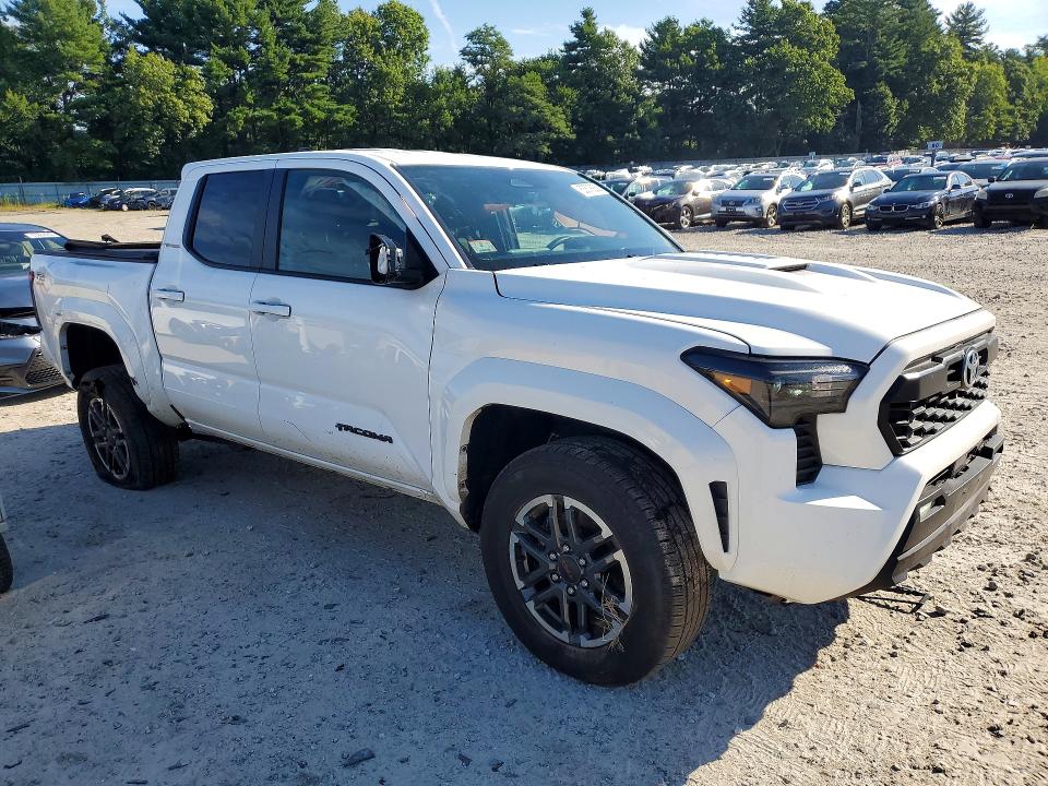 63578856 :رقم المزاد ، 3TYLB5JN7ST068816 vin ، 2025 Toyota Tacoma مزاد بيع