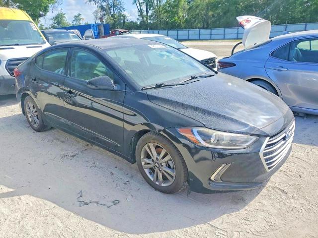 68757006 :رقم المزاد ، 5NPD84LF3HH034062 vin ، 2017 Hyundai Elantra مزاد بيع