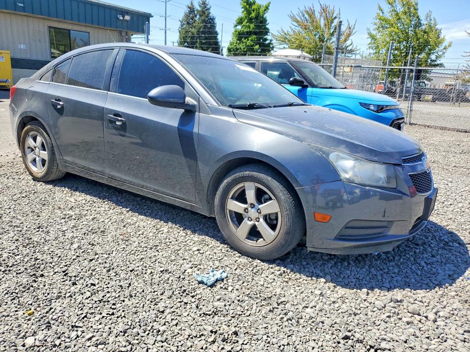 64335776 :رقم المزاد ، 1G1PC5SB8D7204777 vin ، 2013 Chevrolet Cruze مزاد بيع