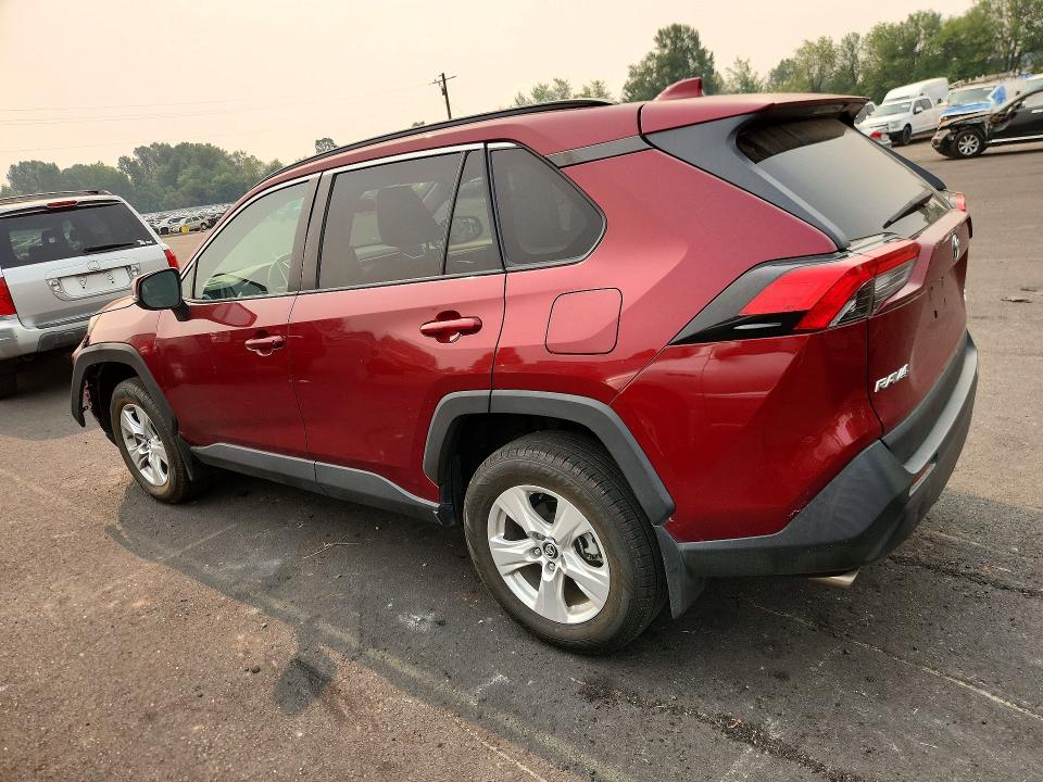 64120046 :رقم المزاد ، 2T3P1RFV0LW100800 vin ، 2020 Toyota Rav4 مزاد بيع