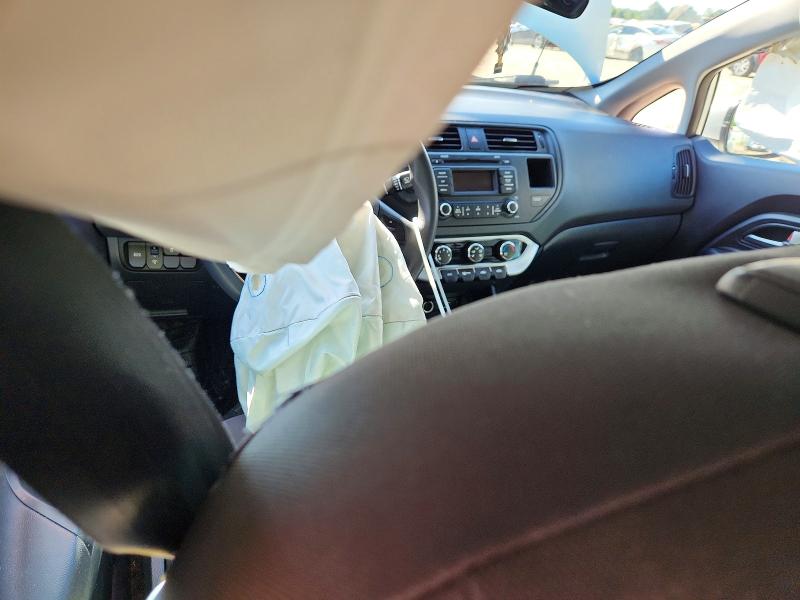 66156336 :رقم المزاد ، KNADM4A33F6485050 vin ، 2015 Kia Rio مزاد بيع