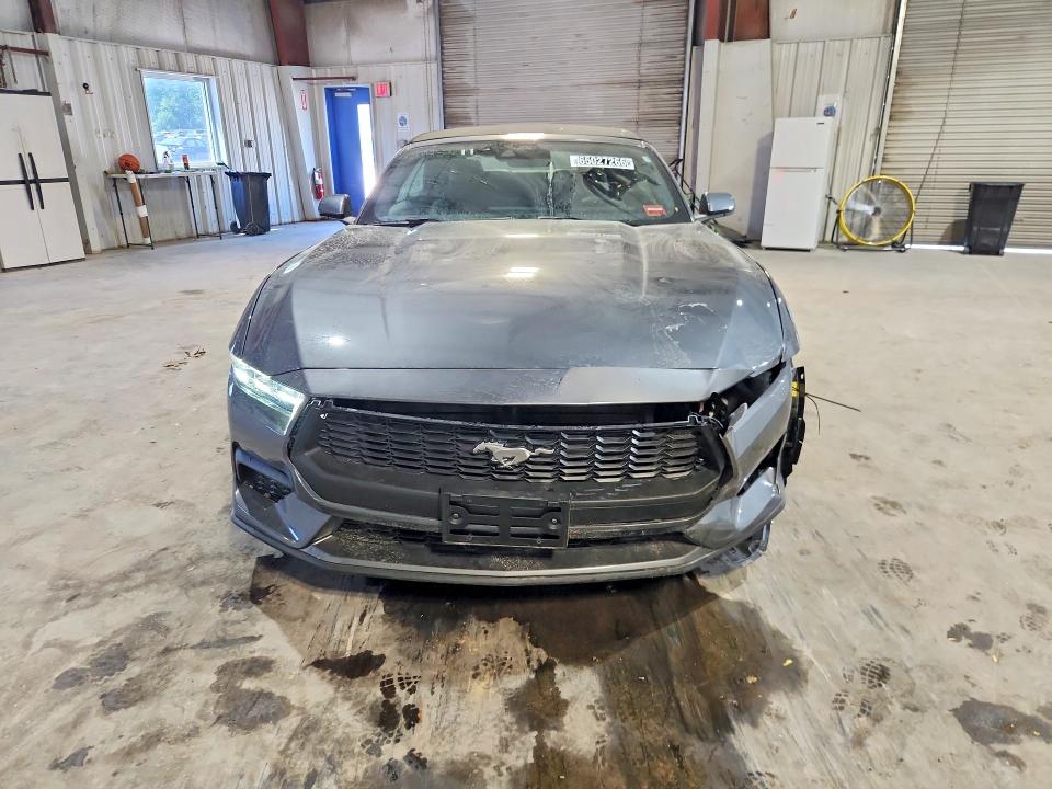 2026 Ford Mustang მანქანა იყიდება აუქციონზე, vin: 1FAGP8UH9T5122703, აუქციონის ნომერი: 65027266