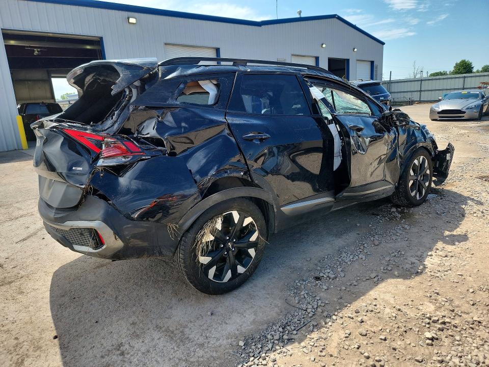 65681616 :رقم المزاد ، 5XYK6CAF0PG008552 vin ، 2023 Kia Sportage مزاد بيع