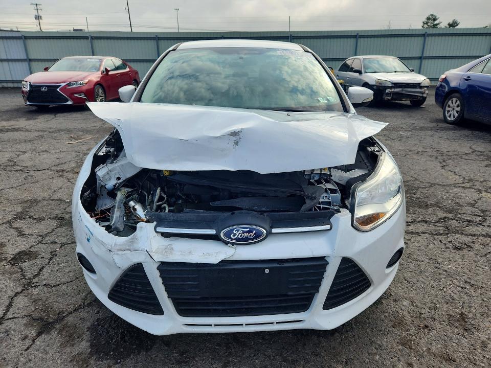 66957966 :رقم المزاد ، 1FADP3F28EL211790 vin ، 2014 Ford Focus مزاد بيع