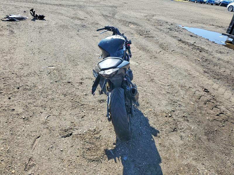 2020 Yamaha Yzfr3 მანქანა იყიდება აუქციონზე, vin: MH3RH18Y8LK004081, აუქციონის ნომერი: 63558876
