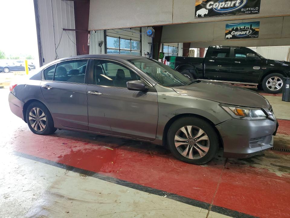 Продаж на аукціоні авто 2015 Honda Accord, vin: 1HGCR2F37FA276051, номер лоту: 63911386