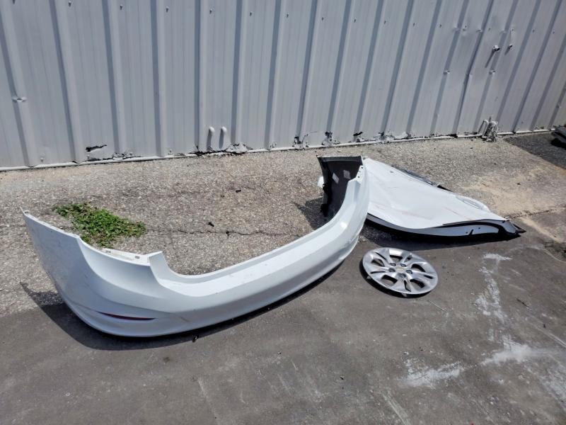 2019 Chevrolet Cruze მანქანა იყიდება აუქციონზე, vin: 1G1BC5SM8K7150891, აუქციონის ნომერი: 63699526