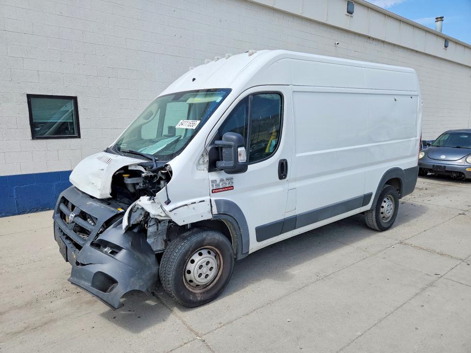 64111656 :رقم المزاد ، 3C6TRVBG0JE139765 vin ، 2018 Ram Promaster 1500 مزاد بيع