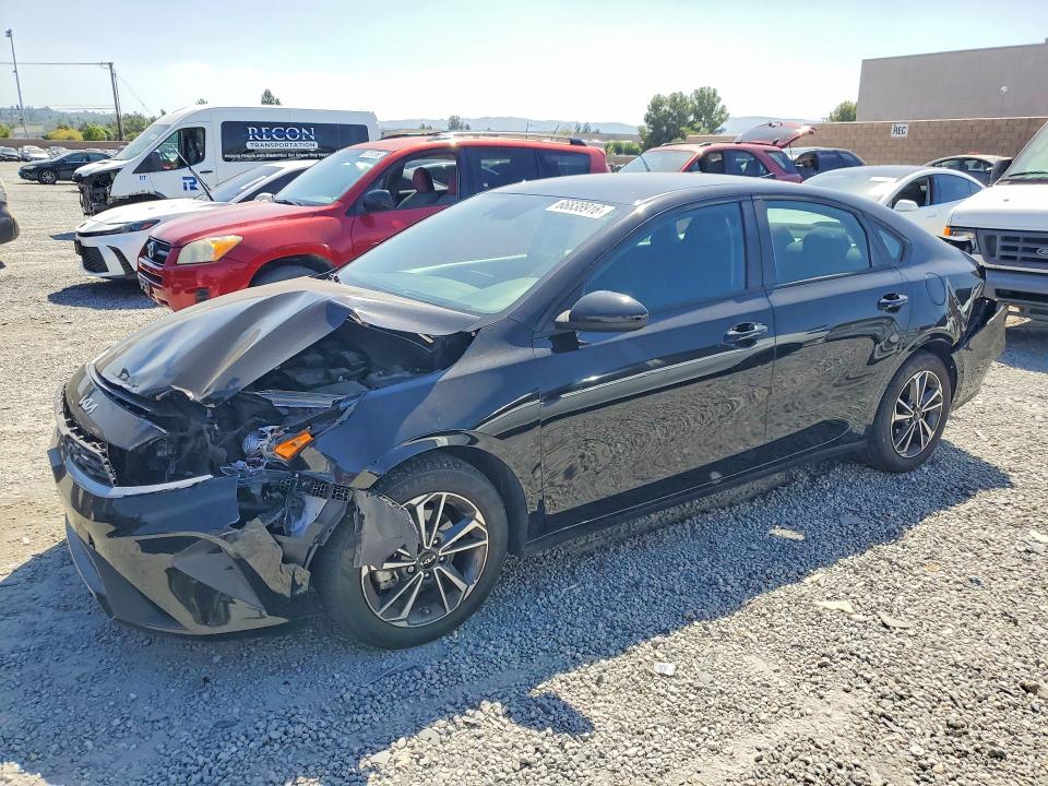 2024 Kia Forte მანქანა იყიდება აუქციონზე, vin: 3KPF24AD6RE759219, აუქციონის ნომერი: 66838916