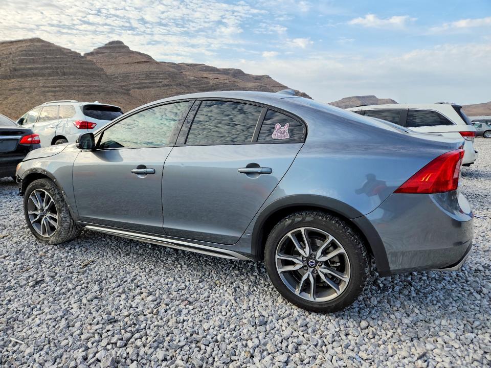 2016 Volvo S60 Cross Country მანქანა იყიდება აუქციონზე, vin: YV4612UMXG2001278, აუქციონის ნომერი: 64125156