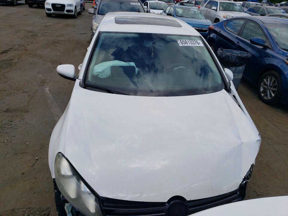 2013 Volkswagen Golf მანქანა იყიდება აუქციონზე, vin: WVWDM7AJ8DW016598, აუქციონის ნომერი: 65813376