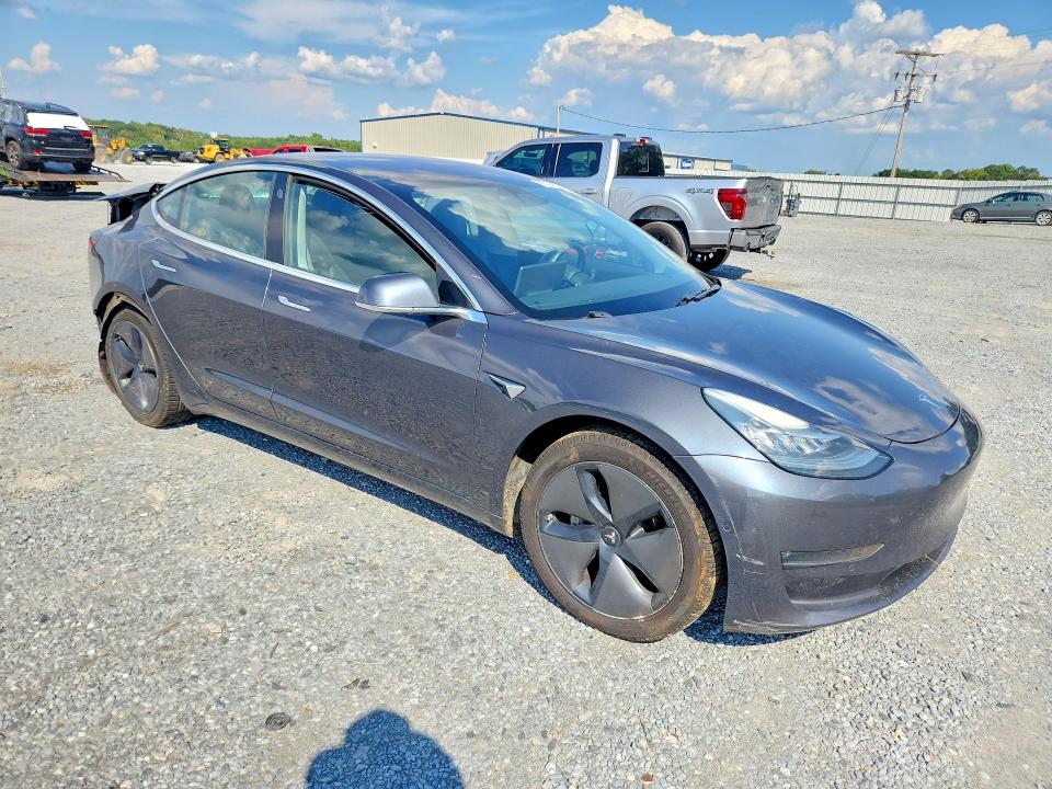 2018 Tesla Model 3 მანქანა იყიდება აუქციონზე, vin: 5YJ3E1EA0JF057985, აუქციონის ნომერი: 67245116