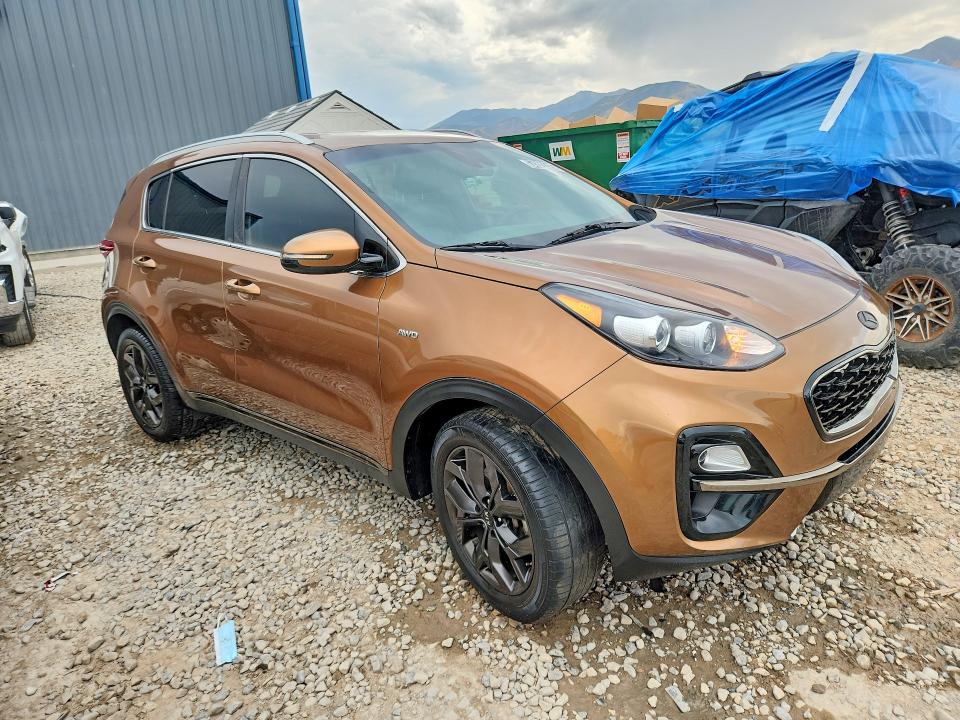 Продажа на аукционе авто 2021 Kia Sportage, vin: KNDP6CAC1M7898631, номер лота: 64323326