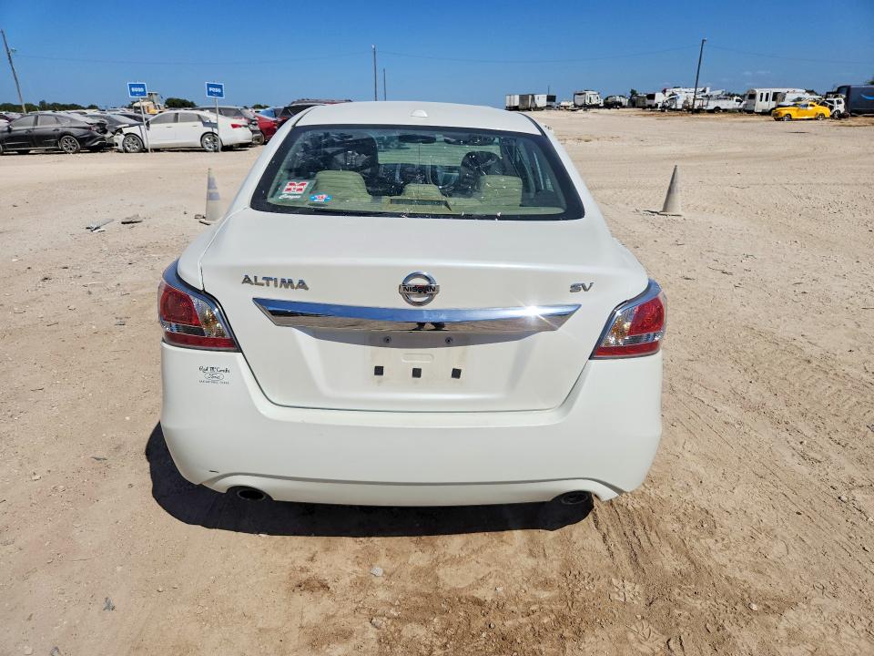 2015 Nissan Altima მანქანა იყიდება აუქციონზე, vin: 1N4AL3AP4FC259225, აუქციონის ნომერი: 66029036