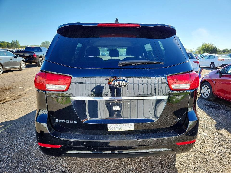 2018 Kia Sedona მანქანა იყიდება აუქციონზე, vin: KNDMB5C19J6393265, აუქციონის ნომერი: 66817996