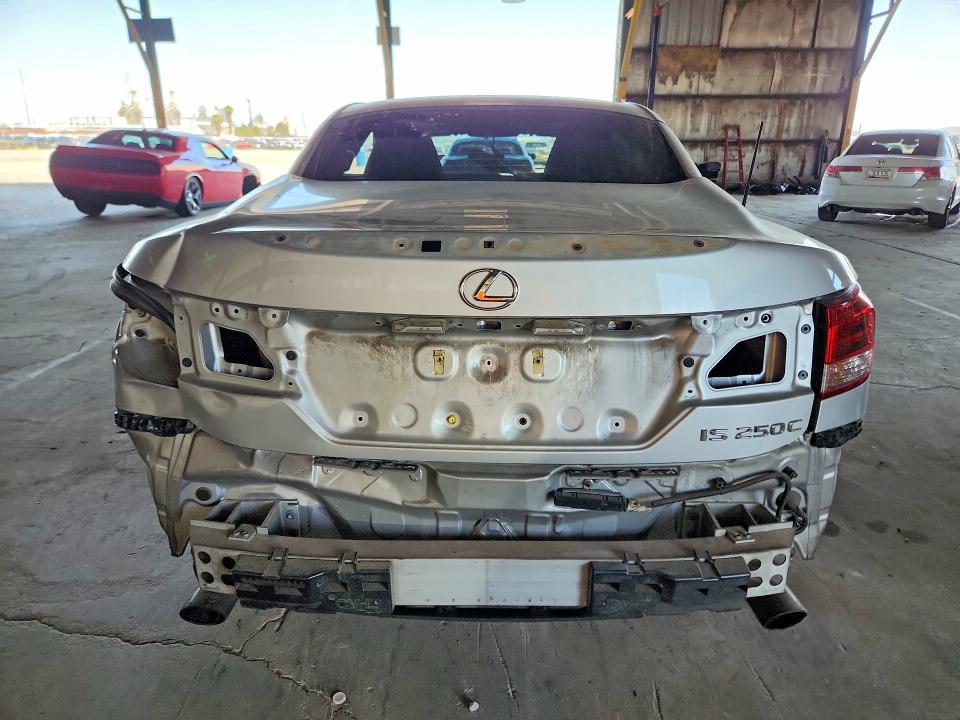 Продажа на аукционе авто 2011 Lexus Is 250c, vin: JTHFF2C2XB2518236, номер лота: 66082856