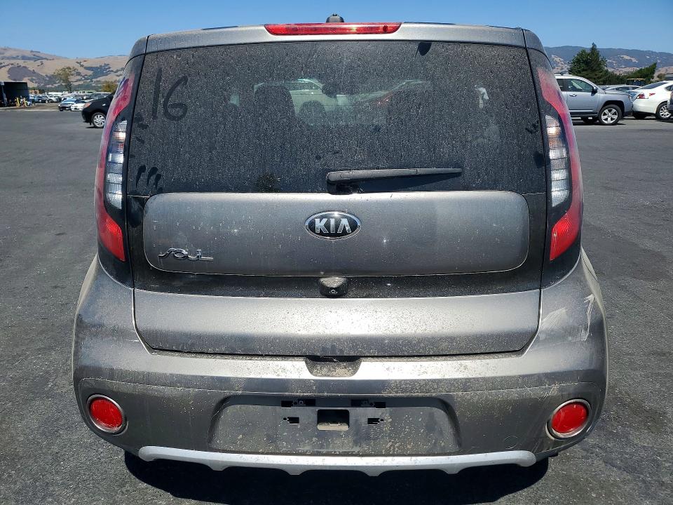 Продаж на аукціоні авто 2018 Kia Soul, vin: KNDJP3A56J7528078, номер лоту: 63998966