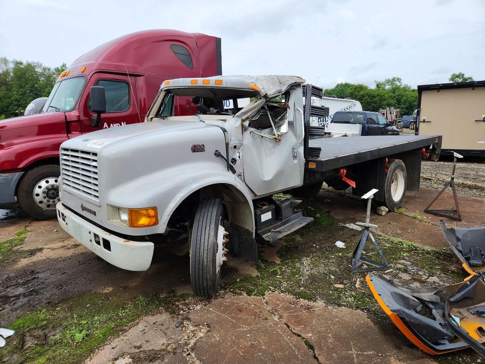 Auction sale of the 2001 International 4000, vin: 1HTSCABM11H367436, lot number: 64407556