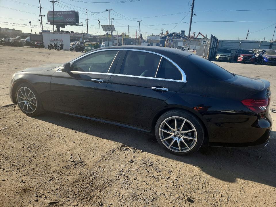 Продажа на аукционе авто 2022 Mercedes-benz E, vin: W1KZF8DB7NB010736, номер лота: 66395026