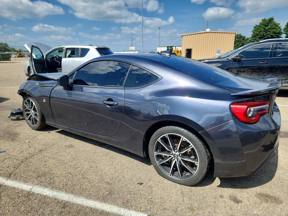 66330616 :رقم المزاد ، JF1ZNAA17H8710117 vin ، 2017 Toyota 86 مزاد بيع
