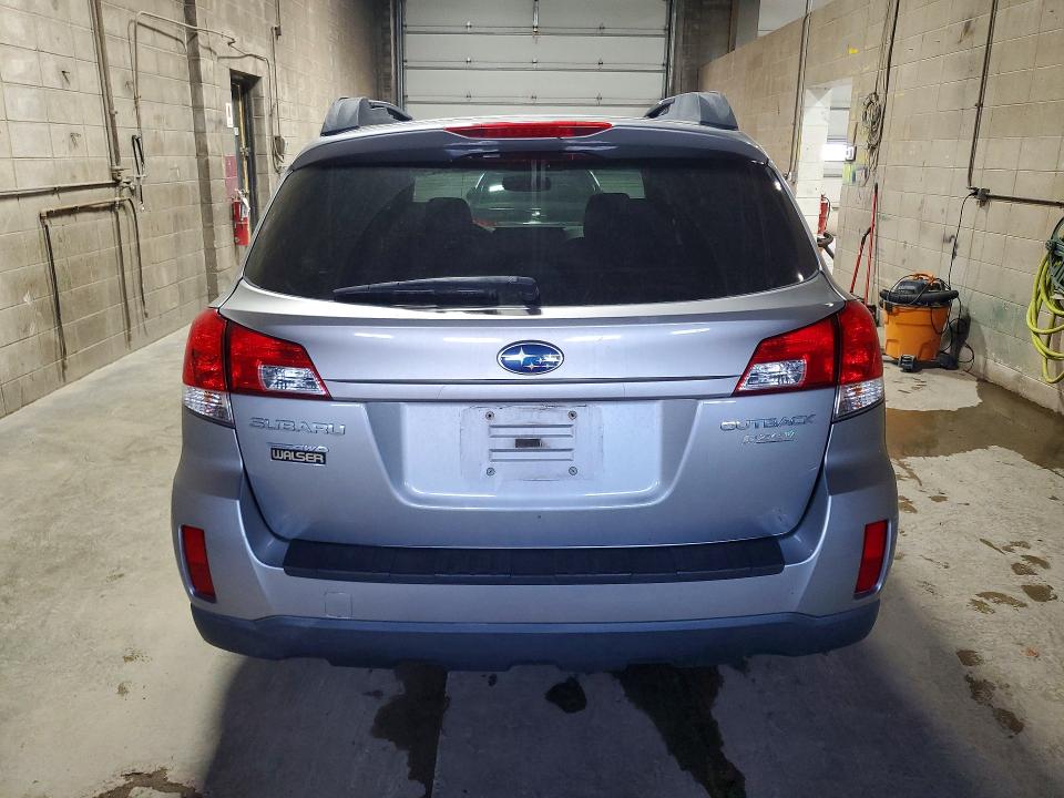 2010 Subaru Outback მანქანა იყიდება აუქციონზე, vin: 4S4BRBGCXA3326619, აუქციონის ნომერი: 63573026