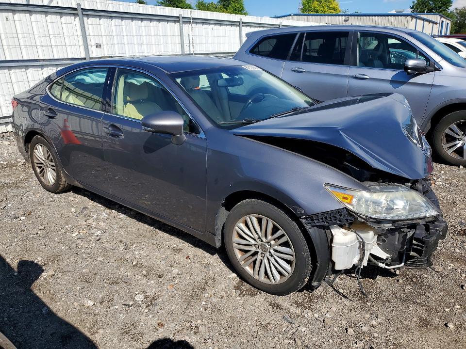 62737266 :رقم المزاد ، JTHBK1GG8D2081222 vin ، 2013 Lexus Es مزاد بيع