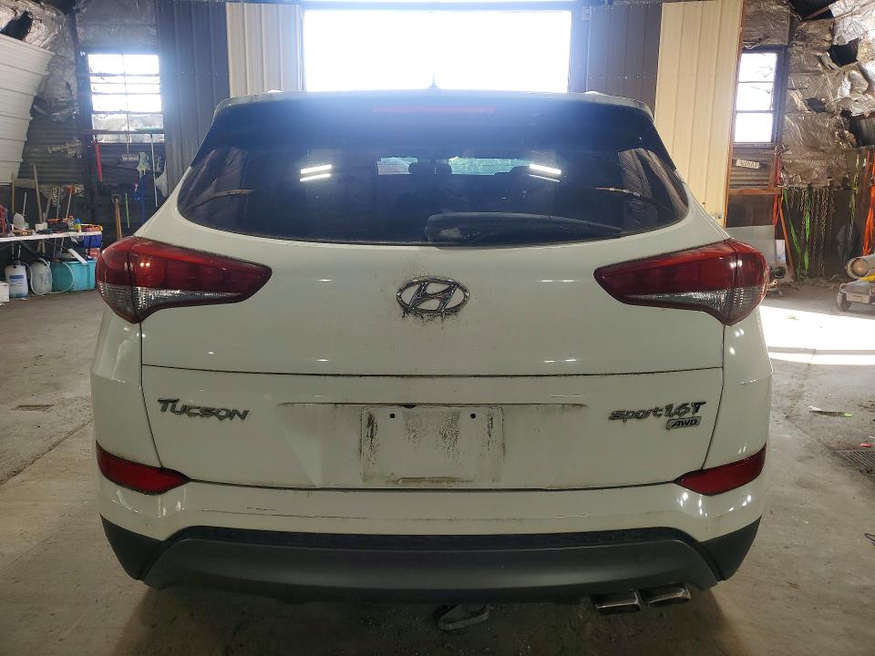 2016 Hyundai Tucson მანქანა იყიდება აუქციონზე, vin: KM8J3CA29GU093175, აუქციონის ნომერი: 64693586