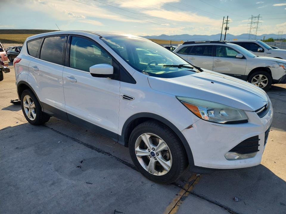 2016 Ford Escape მანქანა იყიდება აუქციონზე, vin: 1FMCU9G97GUA32212, აუქციონის ნომერი: 66990886