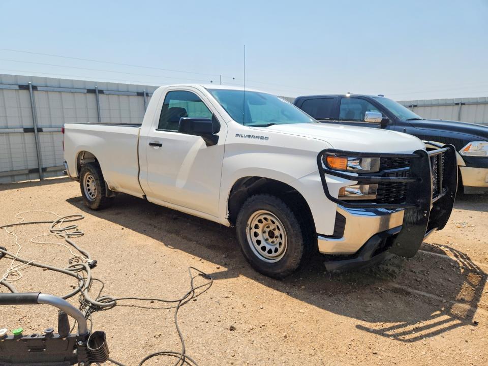 64313496 :رقم المزاد ، 3GCNYAEH8LG302204 vin ، 2020 Chevrolet Silverado مزاد بيع