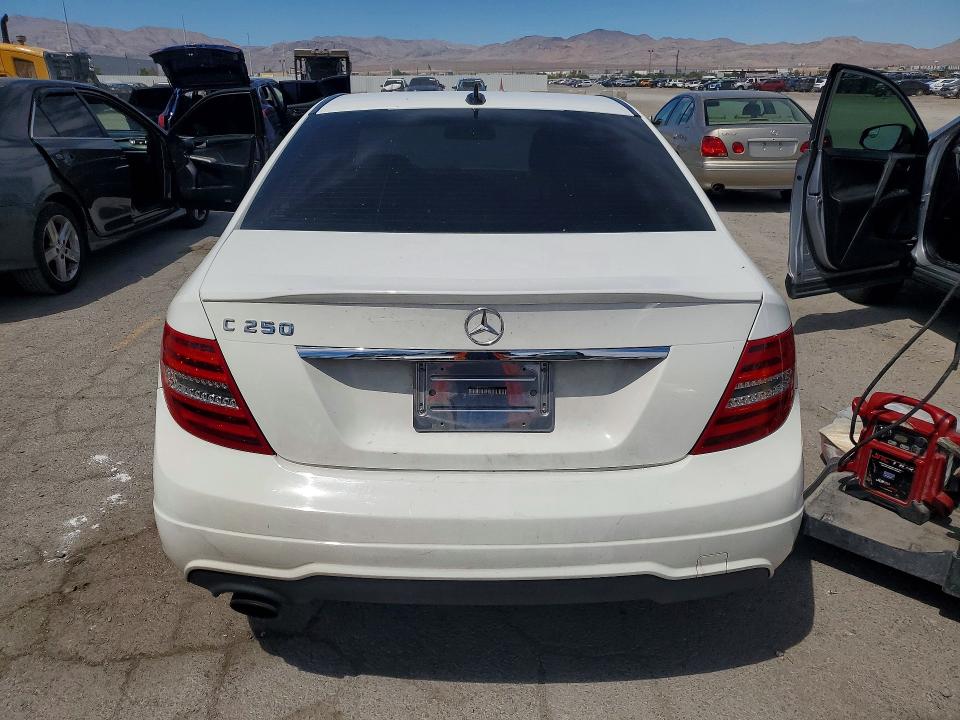 Aukcja sprzedaży 2014 Mercedes-benz C, vin: WDDGF4HB6EA960358, numer aukcji: 65224326