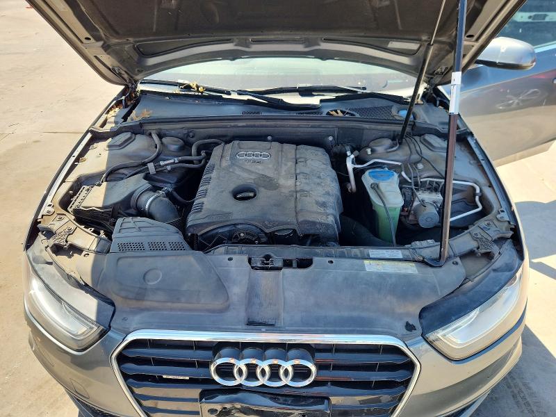 Aukcja sprzedaży 2015 Audi A4, vin: WAUFFAFL9FN040702, numer aukcji: 64311046