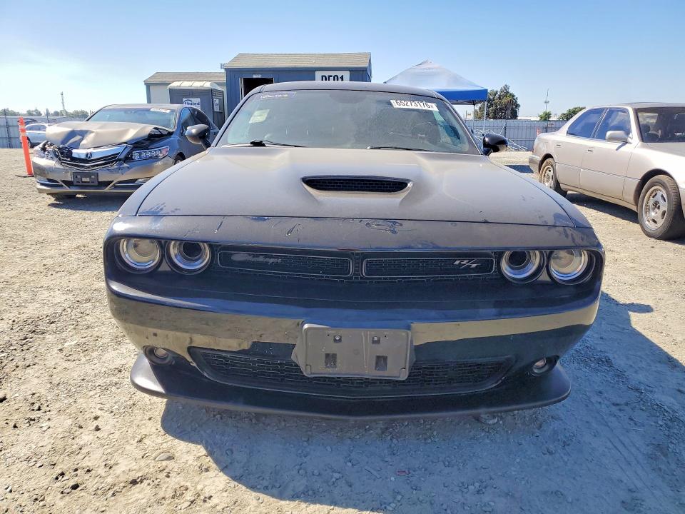 65273176 :رقم المزاد ، 2C3CDZBT0MH637957 vin ، 2021 Dodge Challenger مزاد بيع