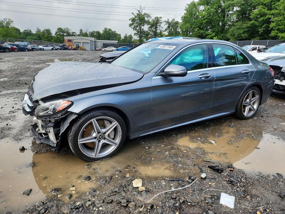 63827566 :رقم المزاد ، 55SWF4KB6JU234675 vin ، 2018 Mercedes-benz C مزاد بيع