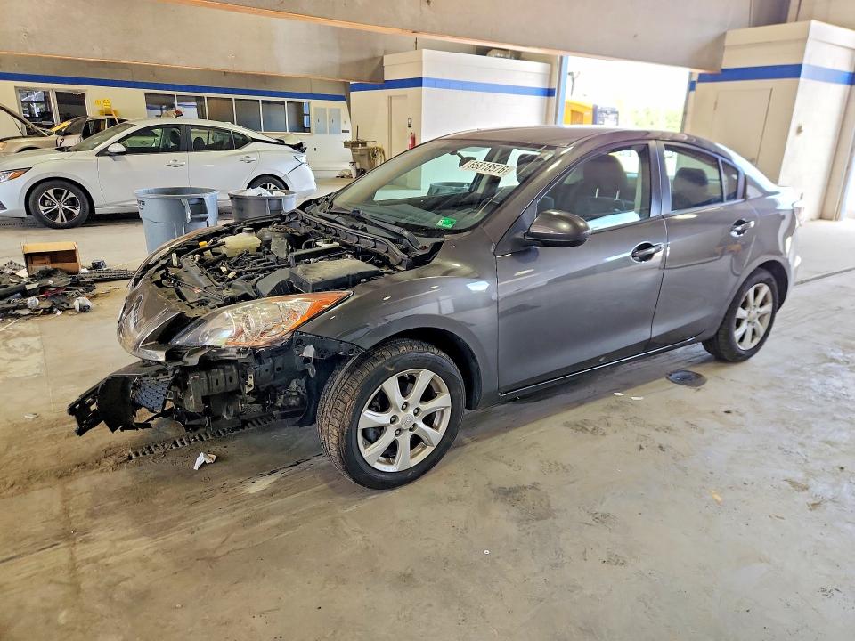 65618576 :رقم المزاد ، JM1BL1SG9A1329520 vin ، 2010 Mazda 3 مزاد بيع