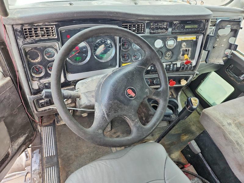Продаж на аукціоні авто 2013 Kenworth Construction, vin: 1XKDDP9X9DJ363299, номер лоту: 62997916