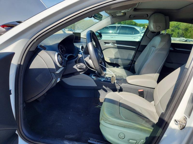 65362546 :رقم المزاد ، WAUB8GFF5H1033293 vin ، 2017 Audi A3 مزاد بيع