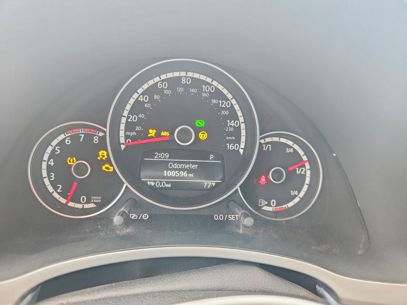 2013 Volkswagen Beetle მანქანა იყიდება აუქციონზე, vin: 3VW7A7AT3DM800868, აუქციონის ნომერი: 63690116