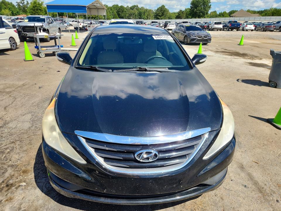 64841426 :رقم المزاد ، 5NPEB4AC7EH947322 vin ، 2014 Hyundai Sonata مزاد بيع