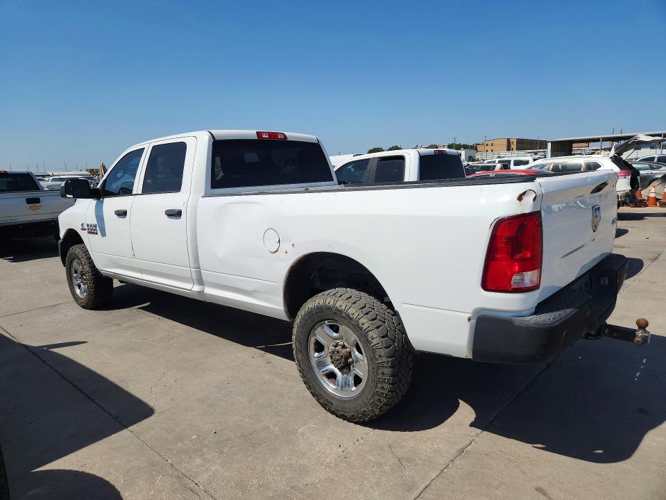 64542716 :رقم المزاد ، 3C6UR5HLXJG364742 vin ، 2018 Ram 2500 مزاد بيع
