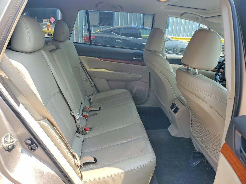 64759156 :رقم المزاد ، 4S4BRBLC5E3231798 vin ، 2014 Subaru Outback مزاد بيع