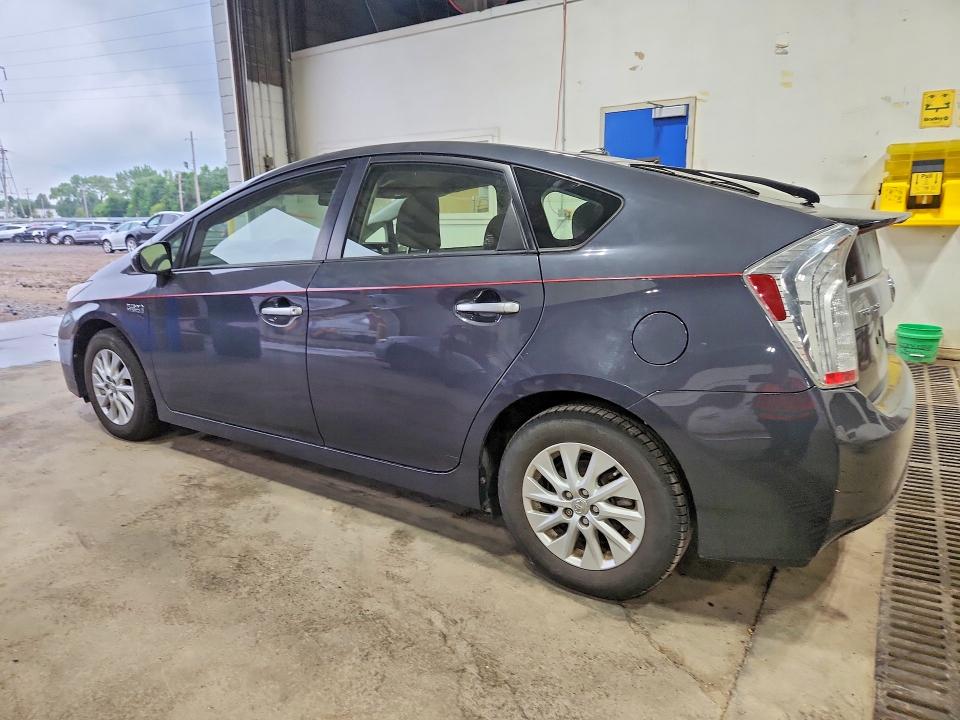 2012 Toyota Prius Plug-in Hybrid მანქანა იყიდება აუქციონზე, vin: JTDKN3DP3C3013105, აუქციონის ნომერი: 64419866