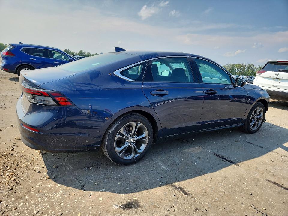 63858846 :رقم المزاد ، 1HGCY1F32RA029487 vin ، 2024 Honda Accord مزاد بيع